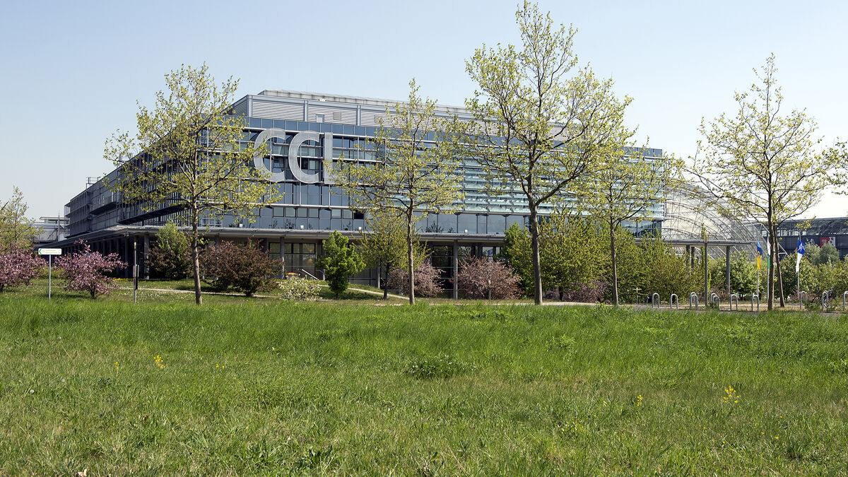 CCL embedded in park landscape Source Leipziger Messe